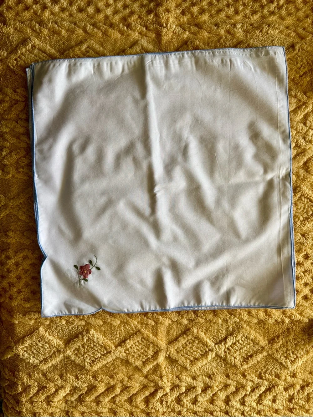 Vtg Set Of 8 Floral Embroidered White Tea Napkins 16” Sq Table Linens New